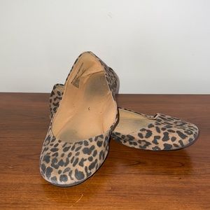 Leopard print flats
